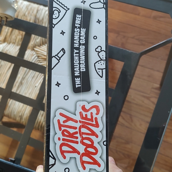 Dirty Doodles - The naughty handsfree drawing game new and sealed in box - Picture 3 of 3
